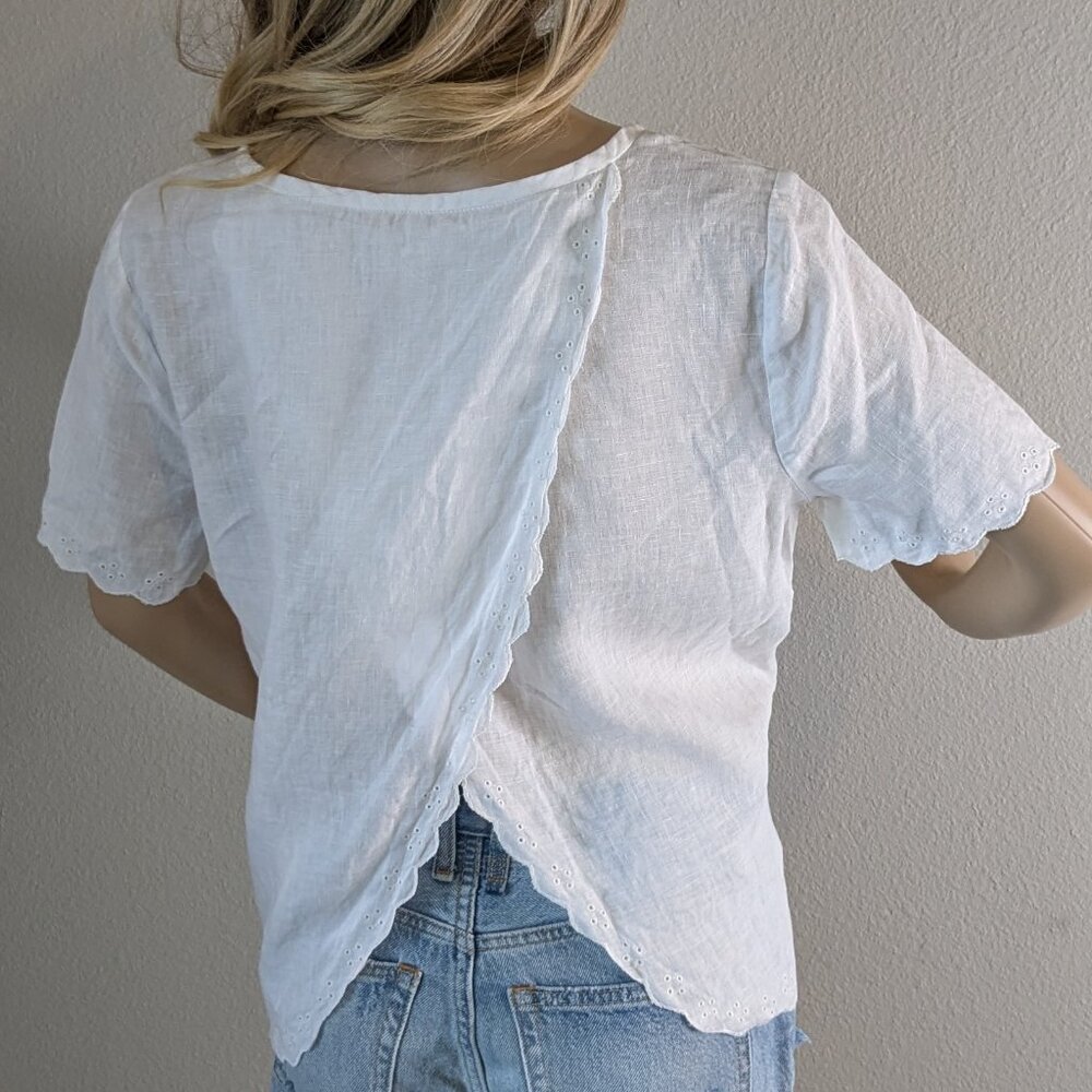 J. Crew Top Women's Size 2 White Scalloped Split-Back Linen Eyelet Blouse #C4806